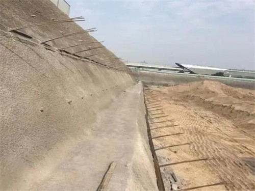 木垒河道边坡加固
